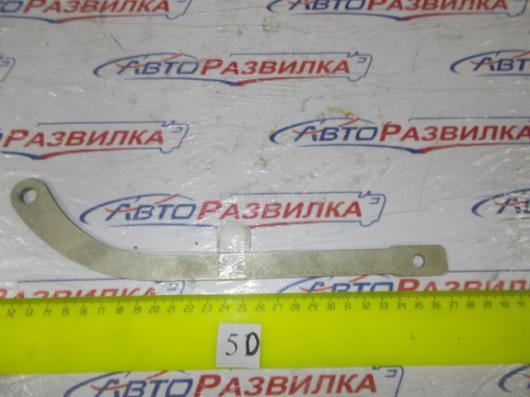 Рычаг двери кабины МТЗ ограничитель 80-6708616