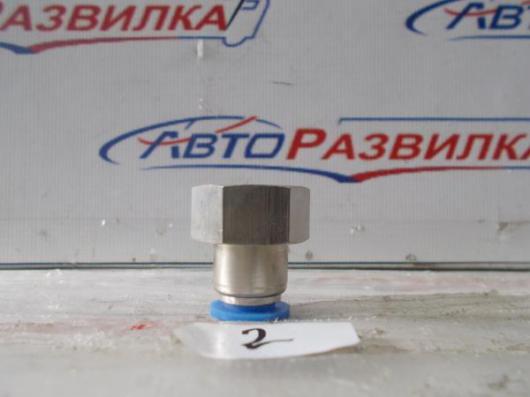 Соединитель трубок внутренняя резьба М22х1,5 6112