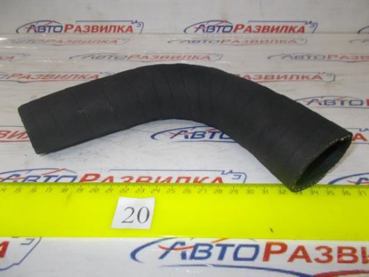 Патрубок радиатора верхний МТЗ  D=38,L=150х150,угол 90 черный 70-1303001