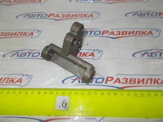 Кронштейн генератора Д-240,243 240-3701056В