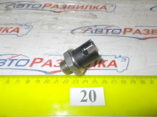 Выключатель ВК-418  света заднего хода 418-3716000