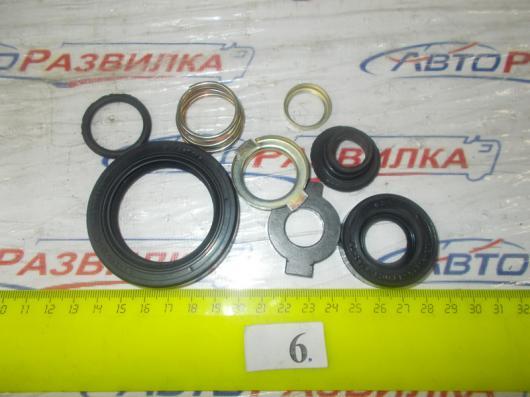 Р/к водяного насоса СМД-60 строго образца манжеты+кольца+фибра 914