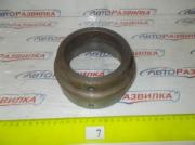 Стакан подшипника верхний КПП Т-150К старого образца 151.37.211