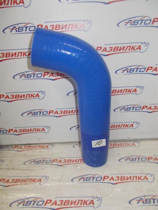 Патрубок радиатора верхний для а/м КАМАЗ ЕВРО силикон  d- 58мм-104/265 Техник 6520-1303010-01