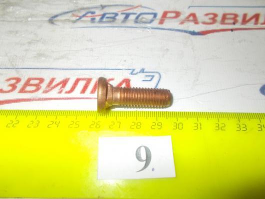 Болт контактный СТ212-3708892 втягивающего реле d-10 под квадрат Россия